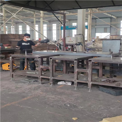 抗爆門生產(chǎn)車間 抗爆門生產(chǎn)車間